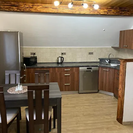 V Podkrovi